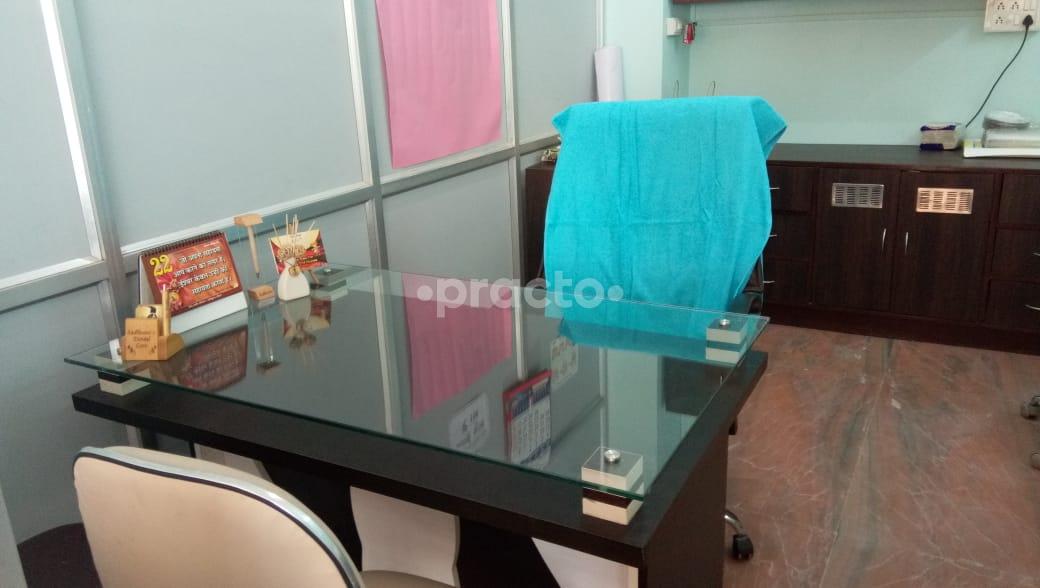 Reception at Sadhnani's Dental Care Jagatpura Jaipur