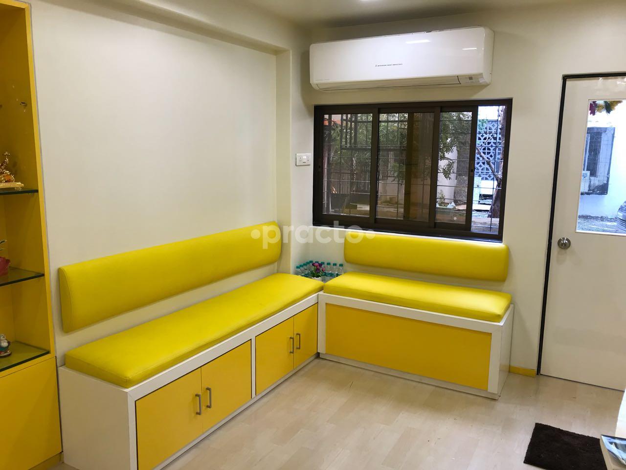 Entrance at Shining Smiles Dental Clinic Andheri West Mumbai
