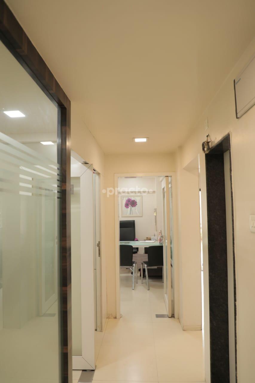 Amenities at Health and Smiles Multispeciality Clinic Moshi Pune