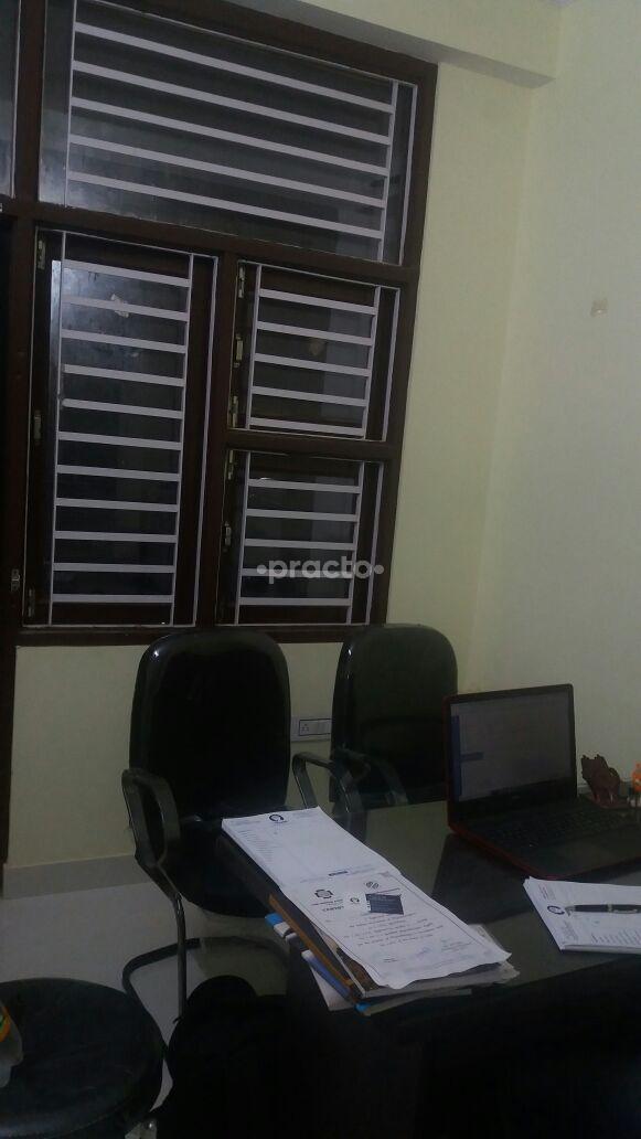 Waiting Area at MANN Neuropsychiatric Clinic - MNC Mansarovar Jaipur