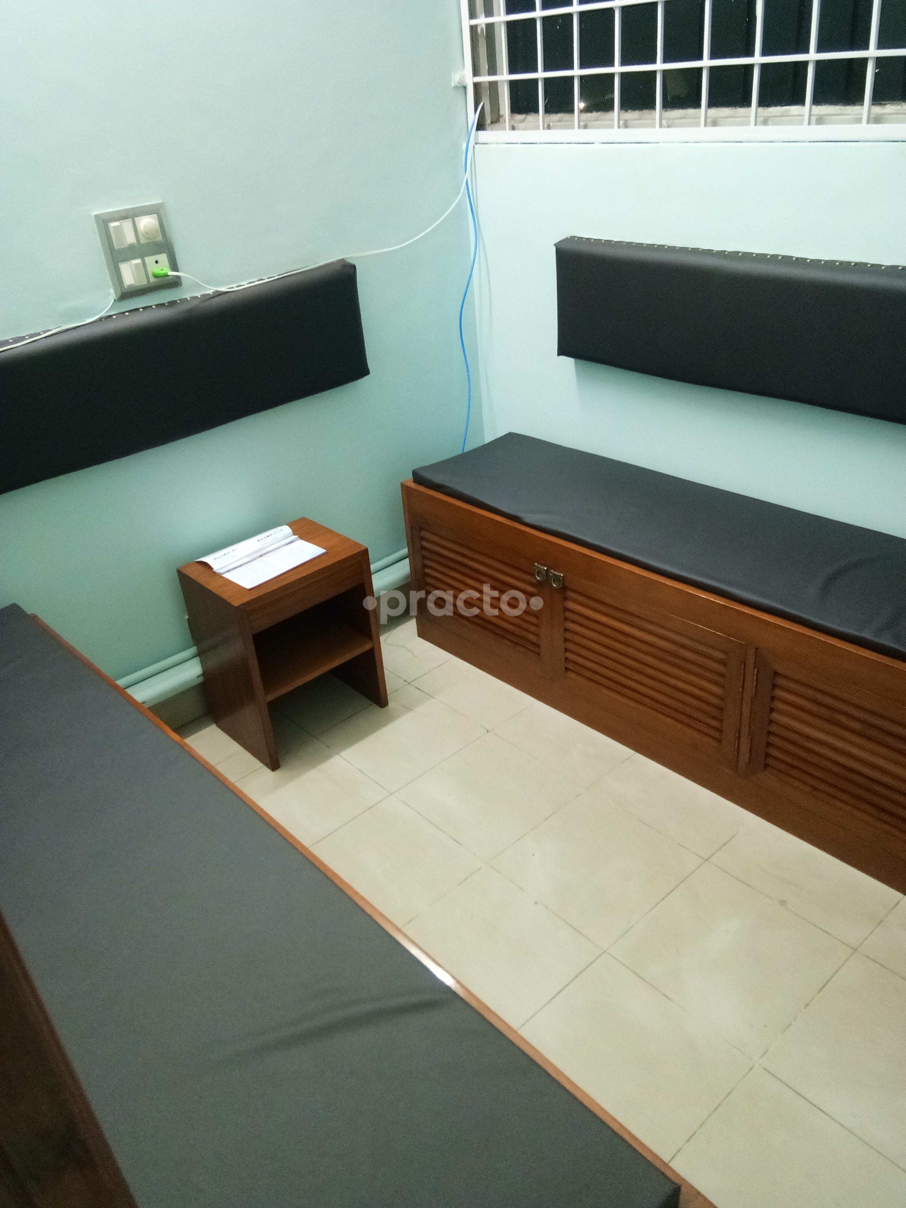 Waiting Area at Smilet Dental Care Vasant Kunj Delhi