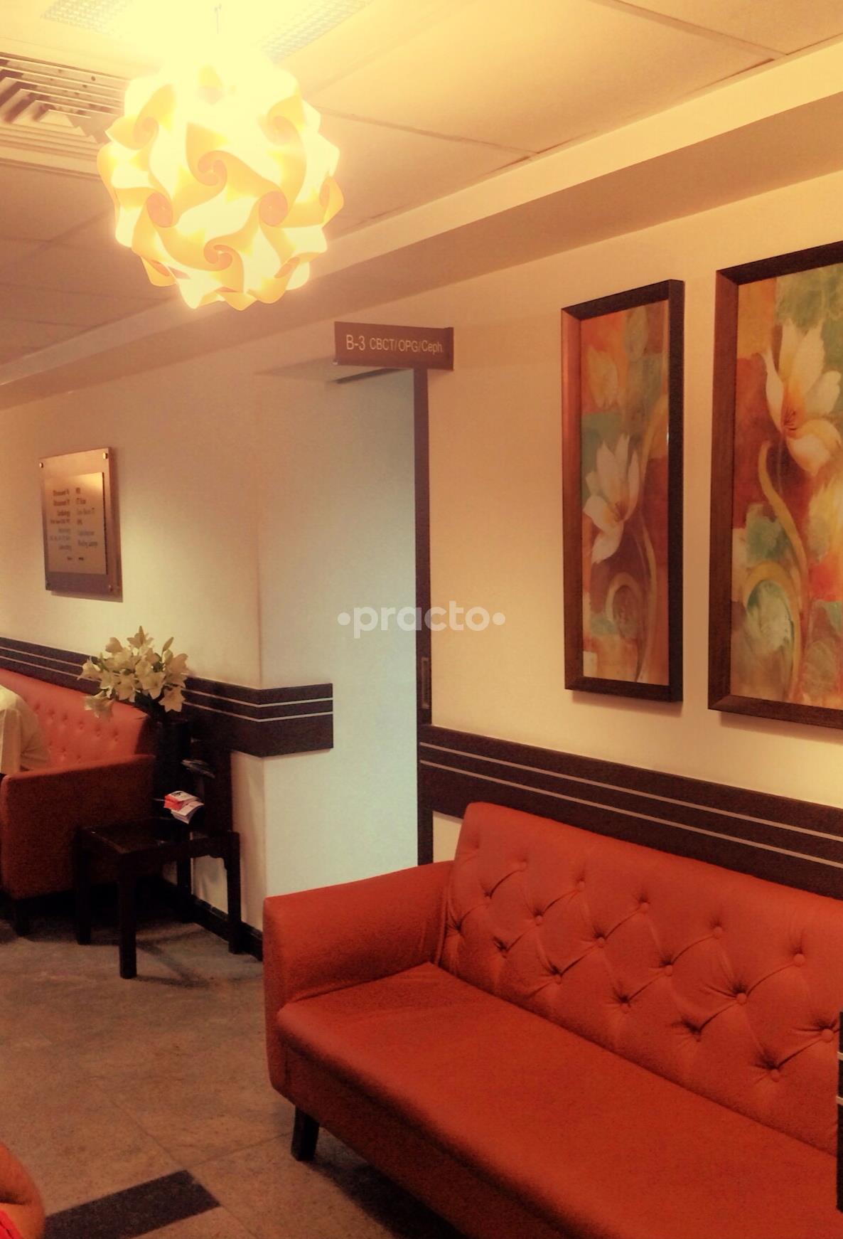 Waiting Area at Dr. Doda's Diagnostics & Healthcare Pusa Road Delhi
