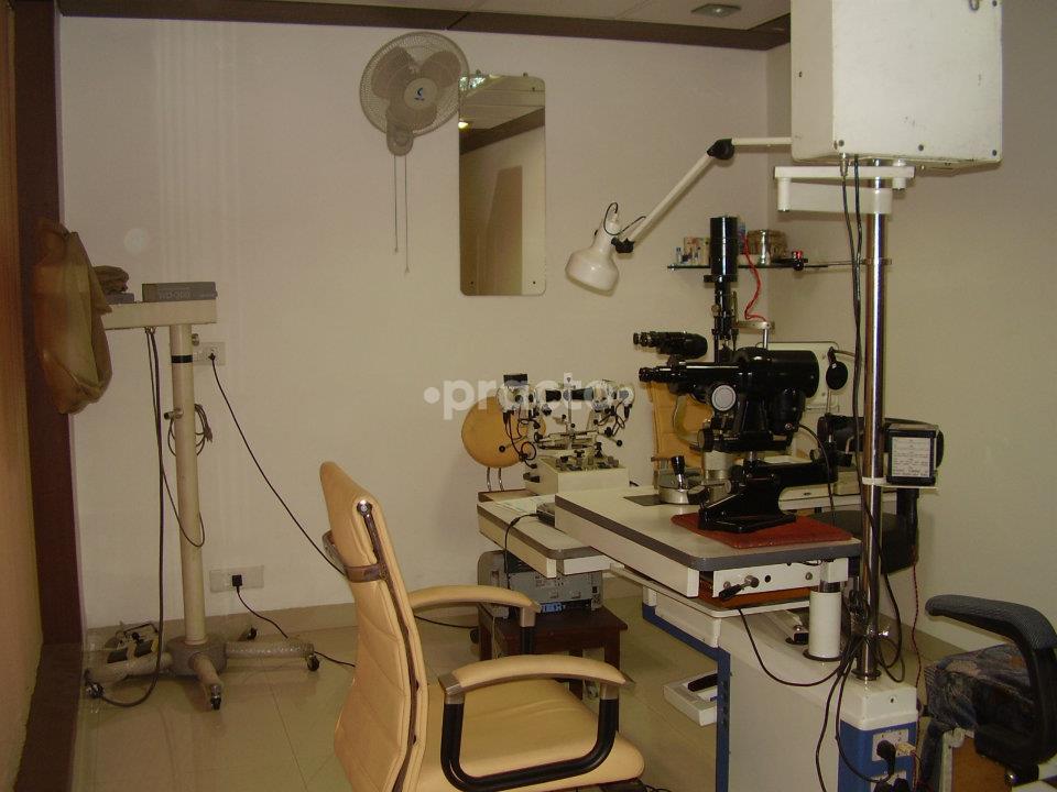 Services at 6/6 EYE CENTRE DLF Phase I Gurgaon