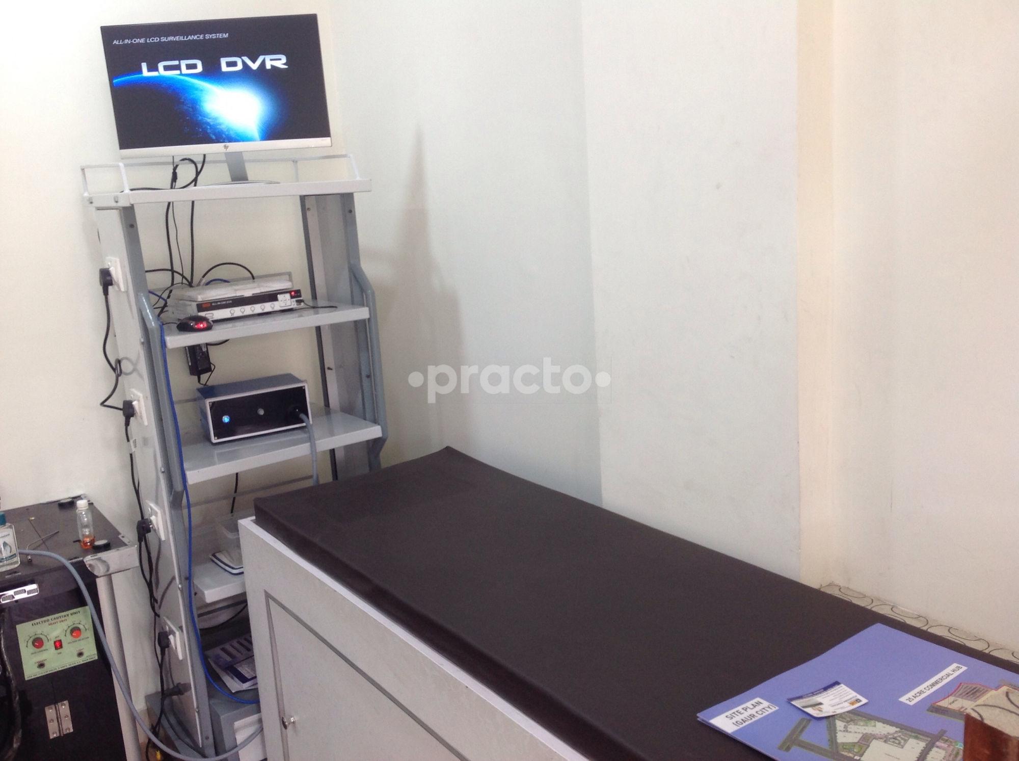 Services at Lyfe Max Ent Clinic Gaur City Noida