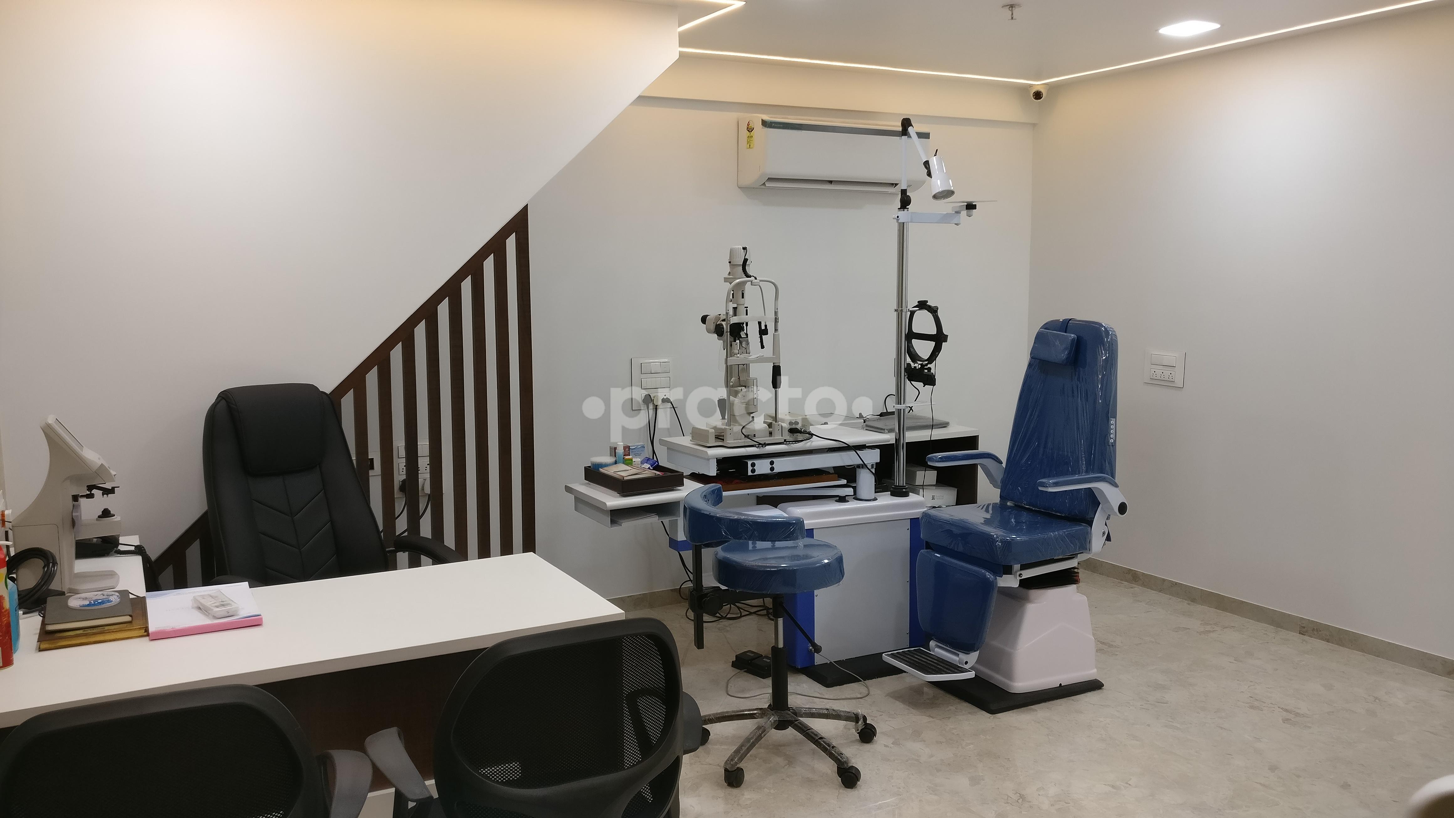 OPD/Ward at Avaneesh Eye Care Centre Malad West Mumbai
