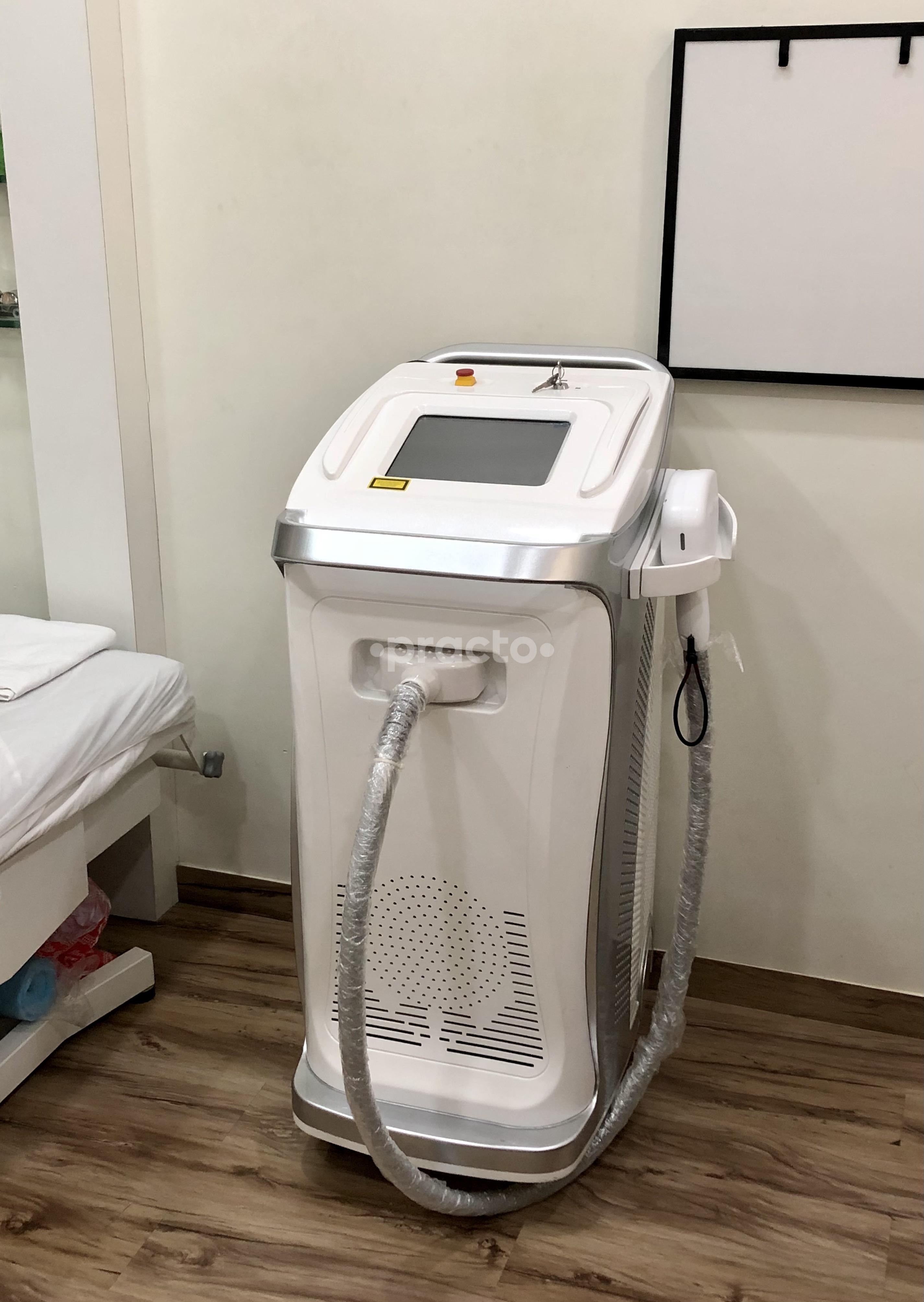 Equipment at Saraogi Healthcare Malad East Mumbai