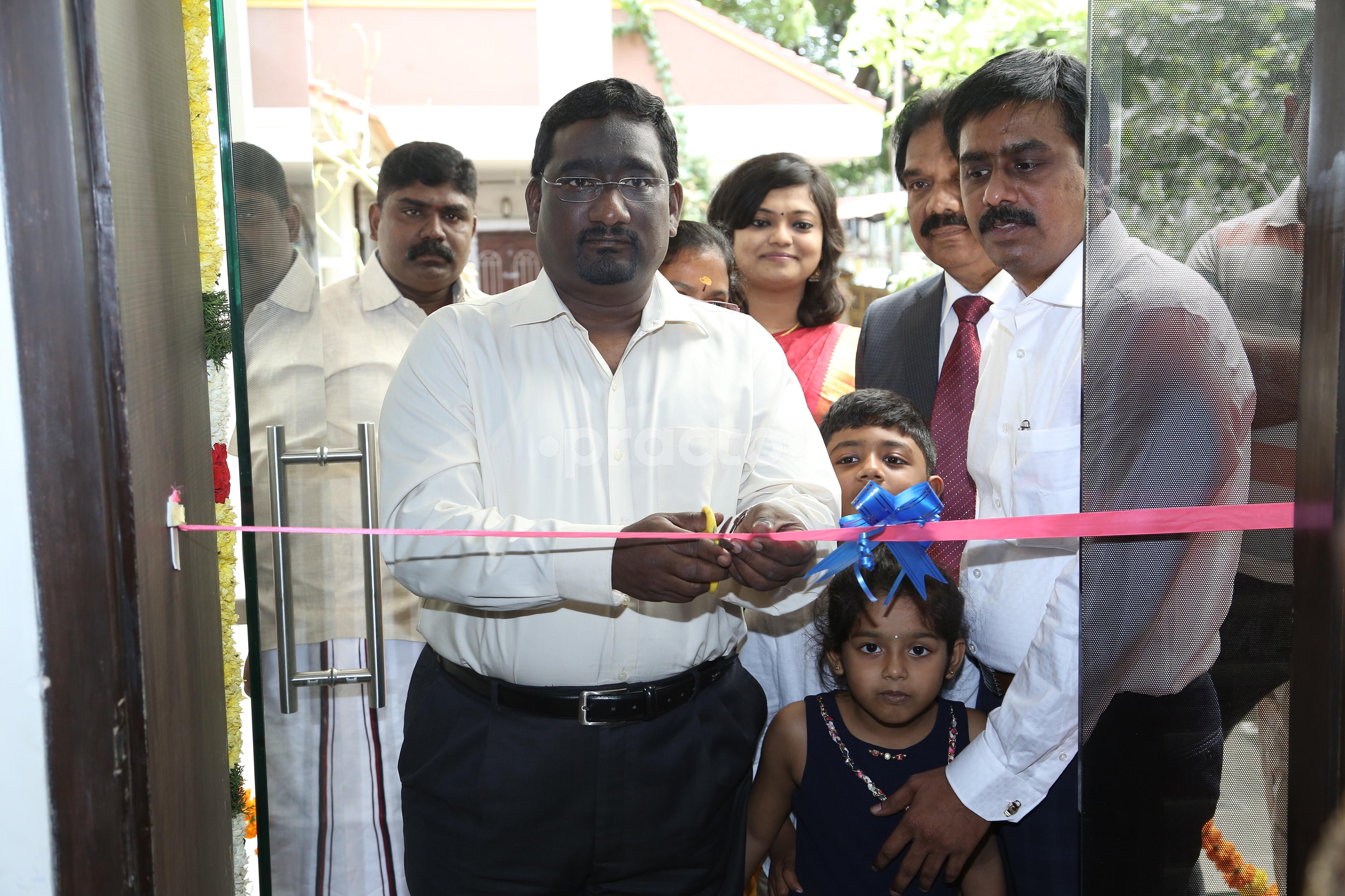 Entrance at Dr Shivan Cardiac Centre Anna Nagar East Chennai