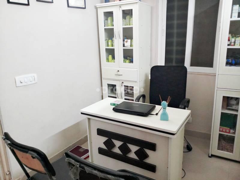 Dr Saloni Sharma 's Homeopathic Clinic Sector 78 Noida