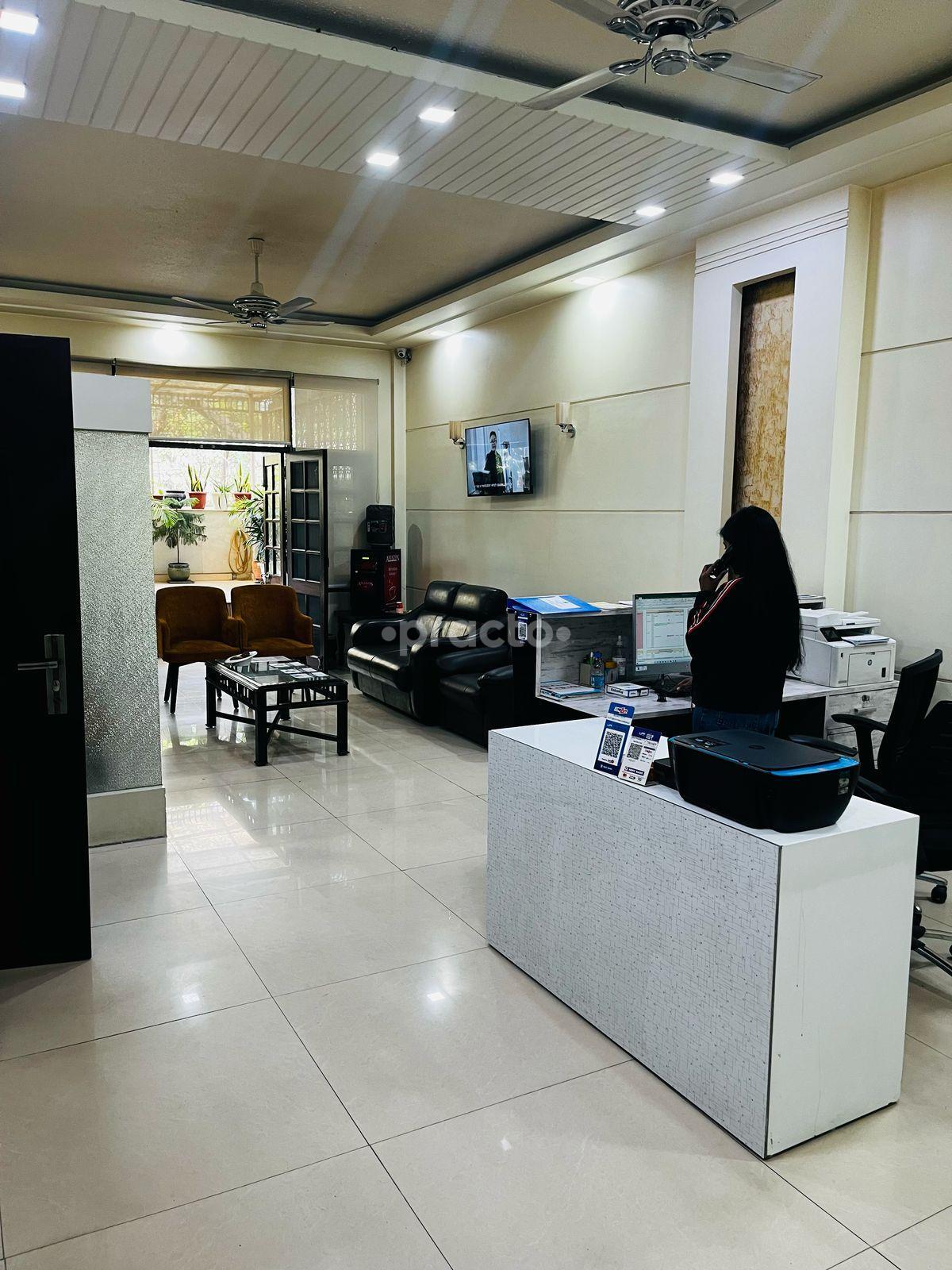 Reception Area at Physicians Oasis Health Greater Kailash Part 2 Delhi
