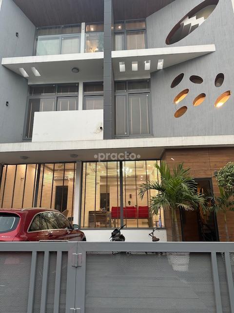 Outside Area at Gurgaon Multispeciality Clinic Gurgaon Sector 43 Gurgaon