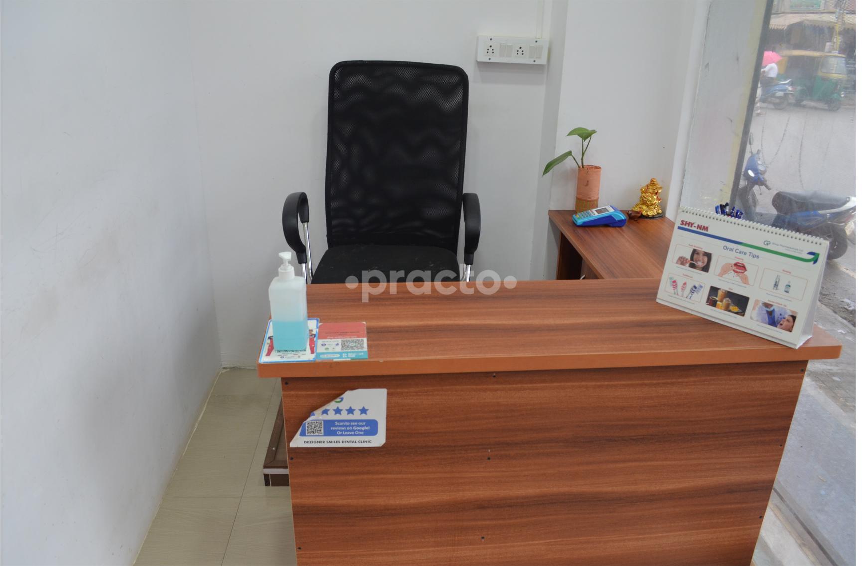 Consultation Room at Dezigner Smiles Dental Clinic Ramamurthy Nagar Bangalore