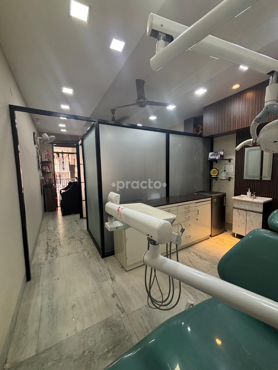 Equipment Area at Respidentz Dental And Chest Clinic Old Faridabad Faridabad