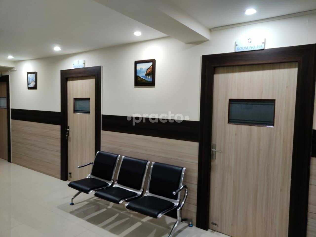 Waiting Area at Sai Siddhi Urology and Multispeciality Hospital Gurgaon Sector 46 Gurgaon