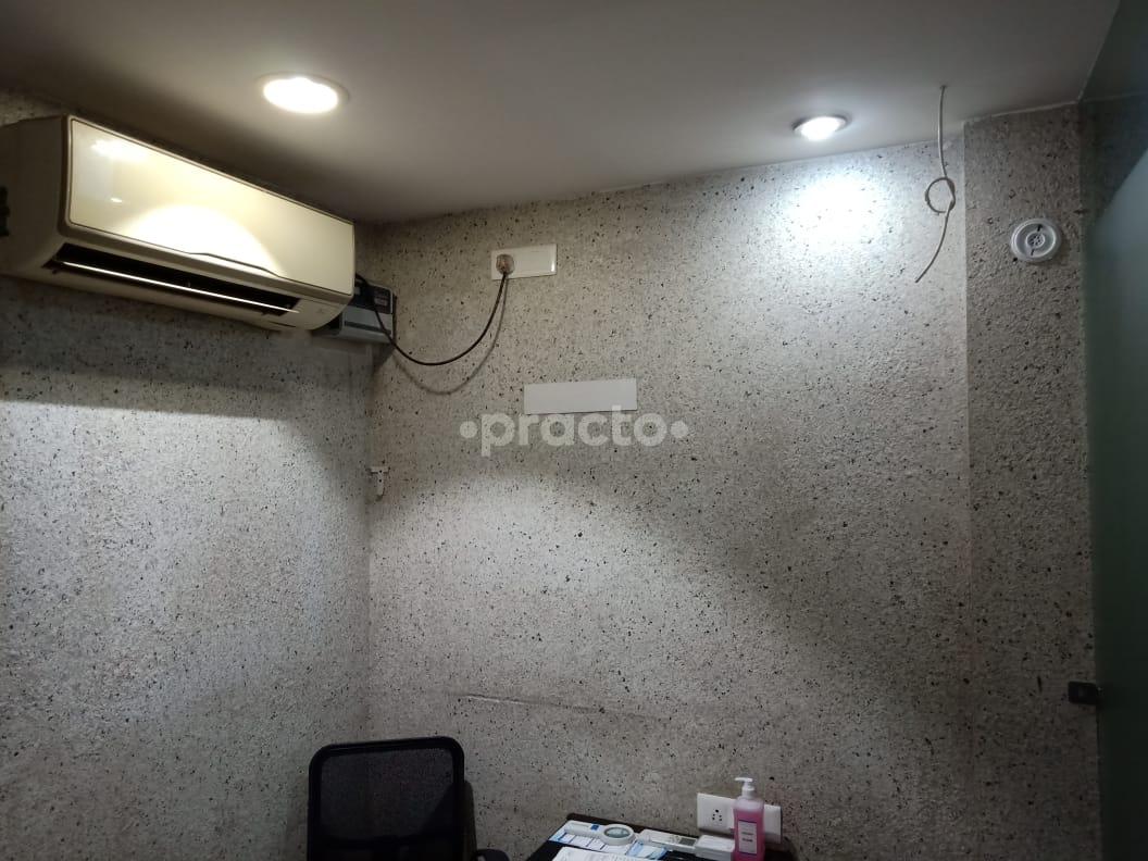 Waiting Area at Saran Skin Clinic Laxmi Nagar Delhi