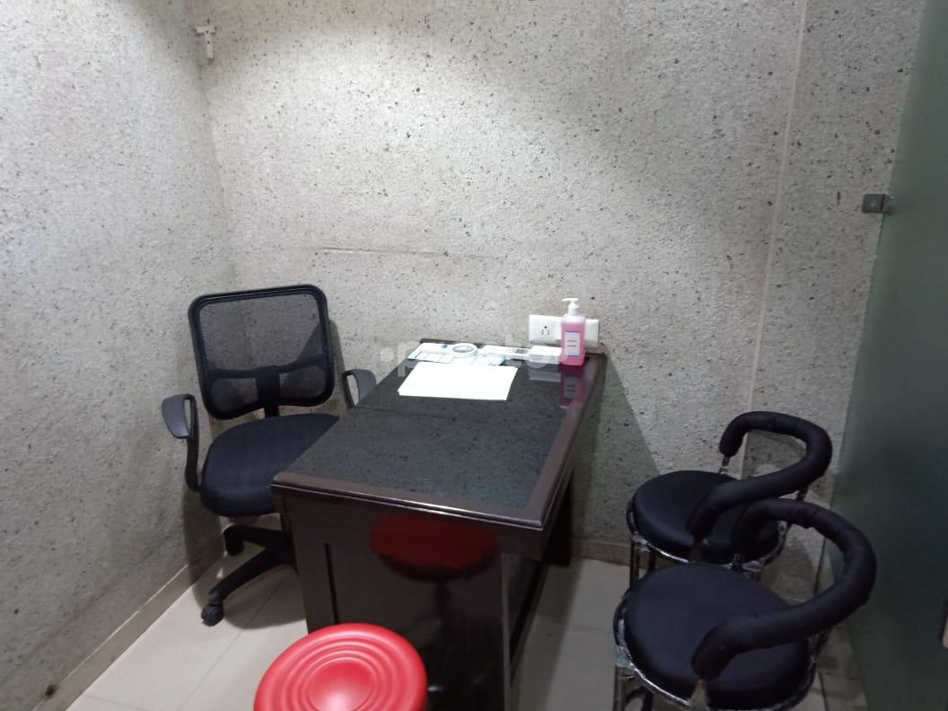 OPD/Ward at Saran Skin Clinic Mayur Vihar Ph-III Delhi
