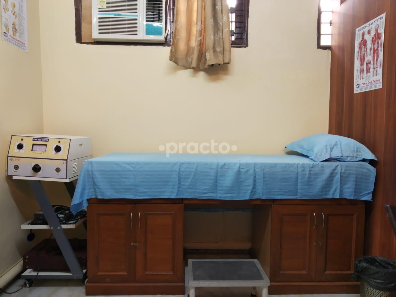 OPD/Ward at BeeOM Rehab Clinic Saket Delhi