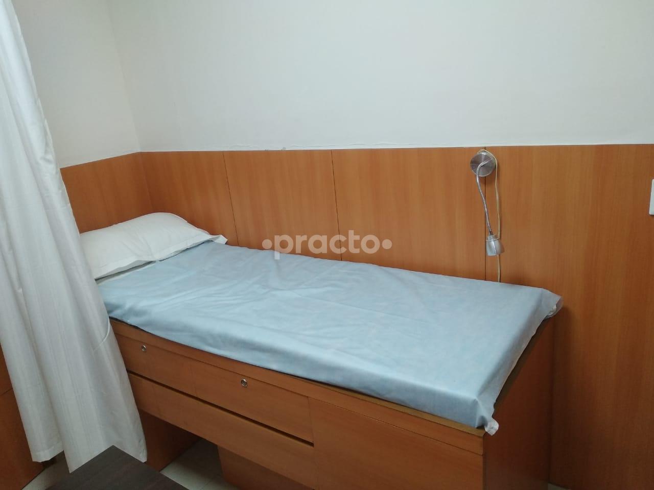 OPD/Ward at Health Plus Clinic Gurgaon Sector 54 Gurgaon