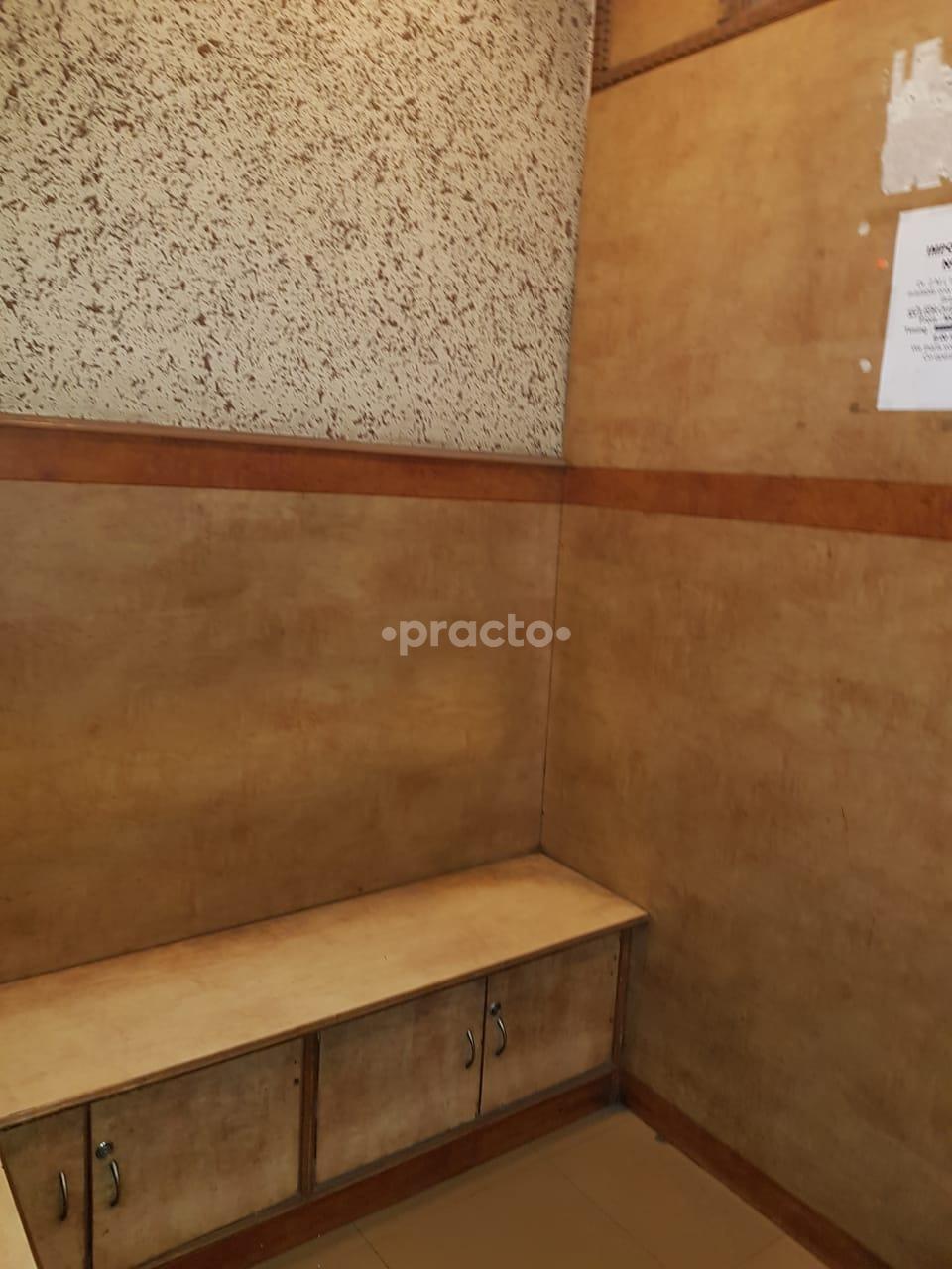 Reception at Medicure Clinic HBR Layout Bangalore