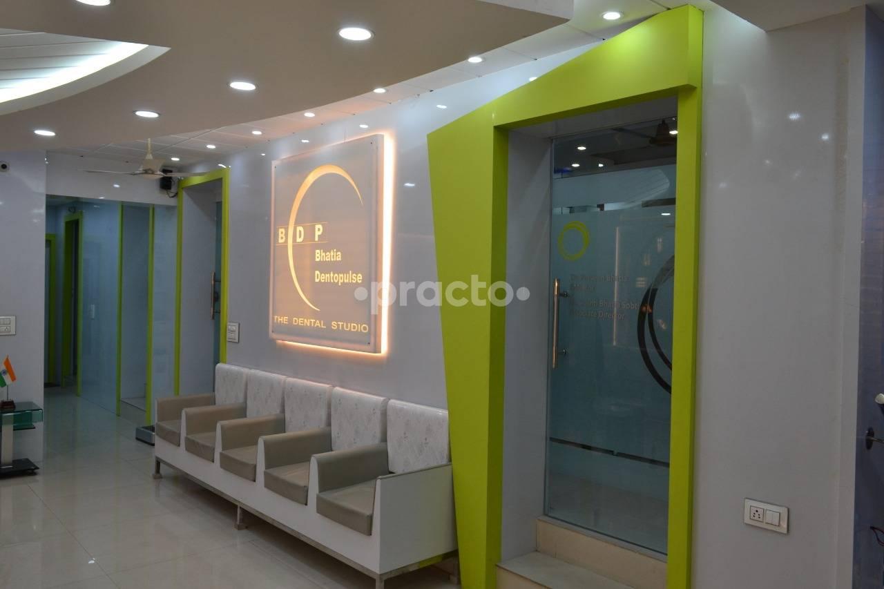 Waiting Area at Bhatia Dentopulse Janakpuri Delhi