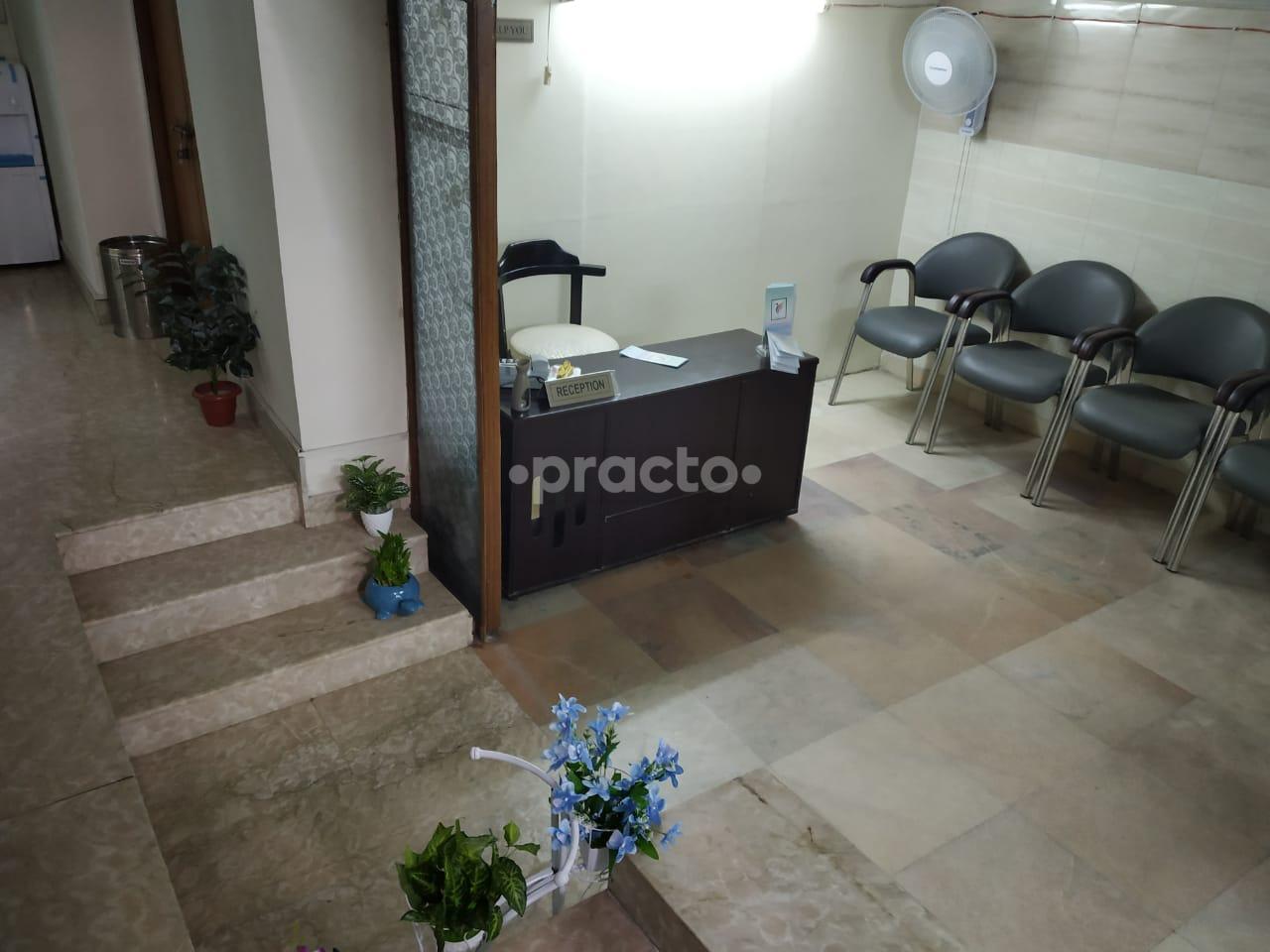 Reception at Soul Mind Power Greater Kailash Part 1 Delhi