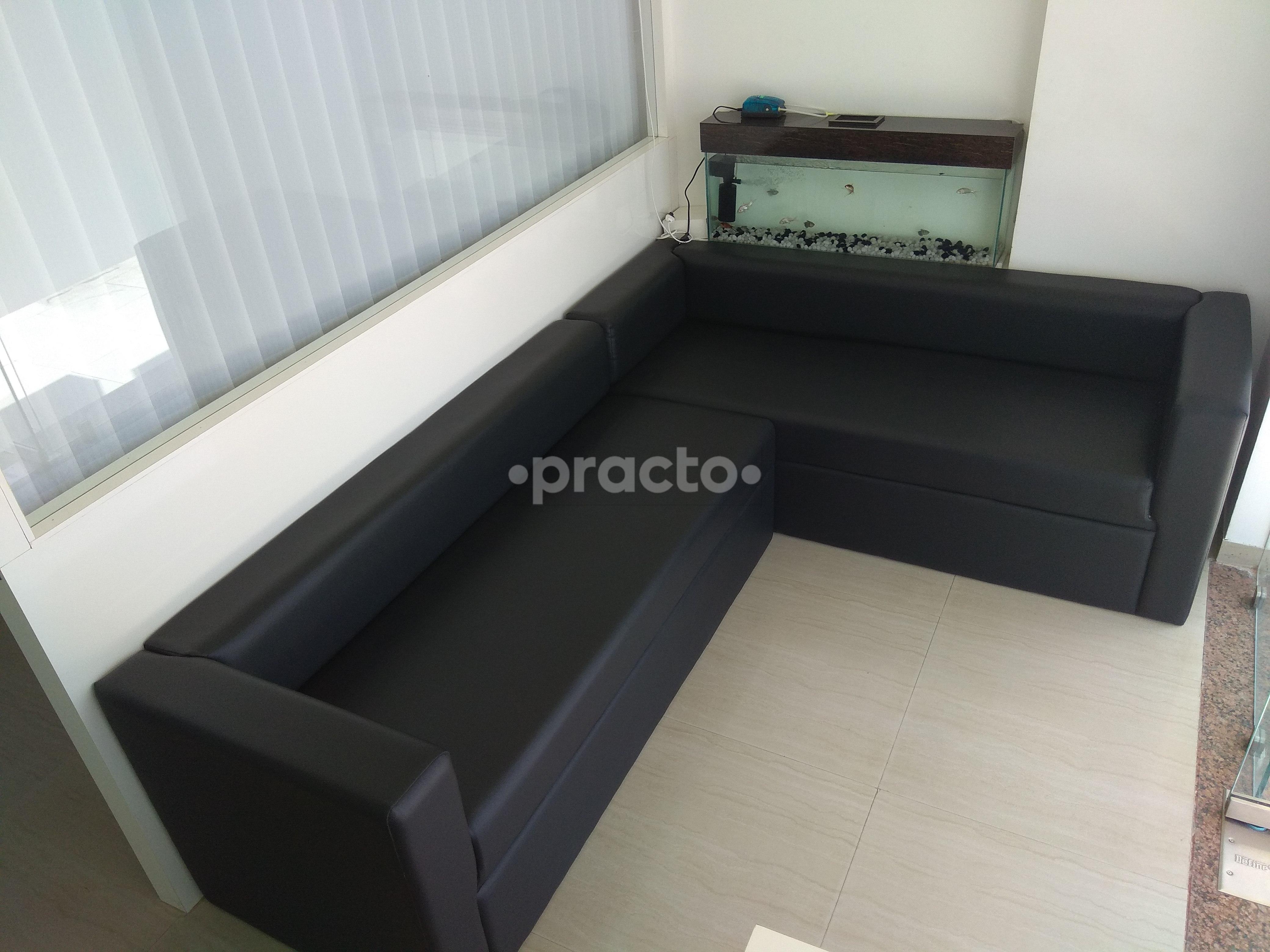Waiting Area at Apex Dental & Maxillofacial Clinic Subhanpura Vadodara