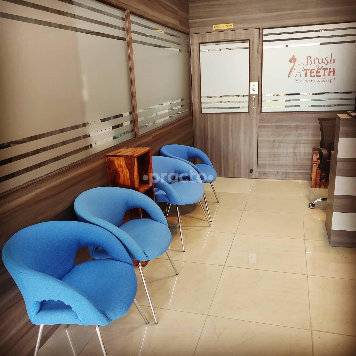 Waiting Area at Mahajan Dental Clinic Gurgaon Sector 47 Gurgaon