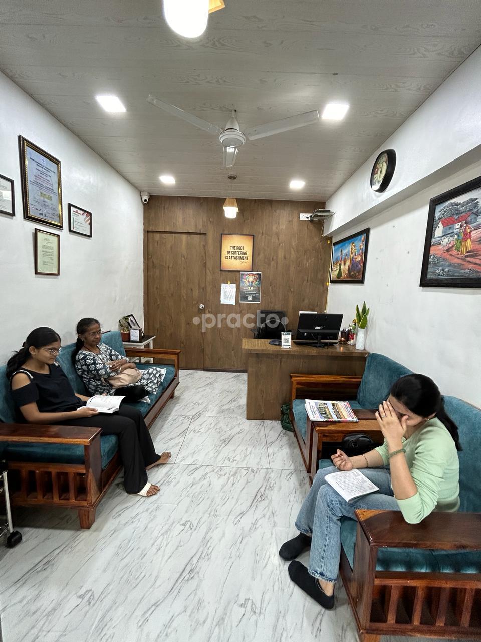 Waiting Area at Manpravah Hypnoclinic Prabhadevi Mumbai