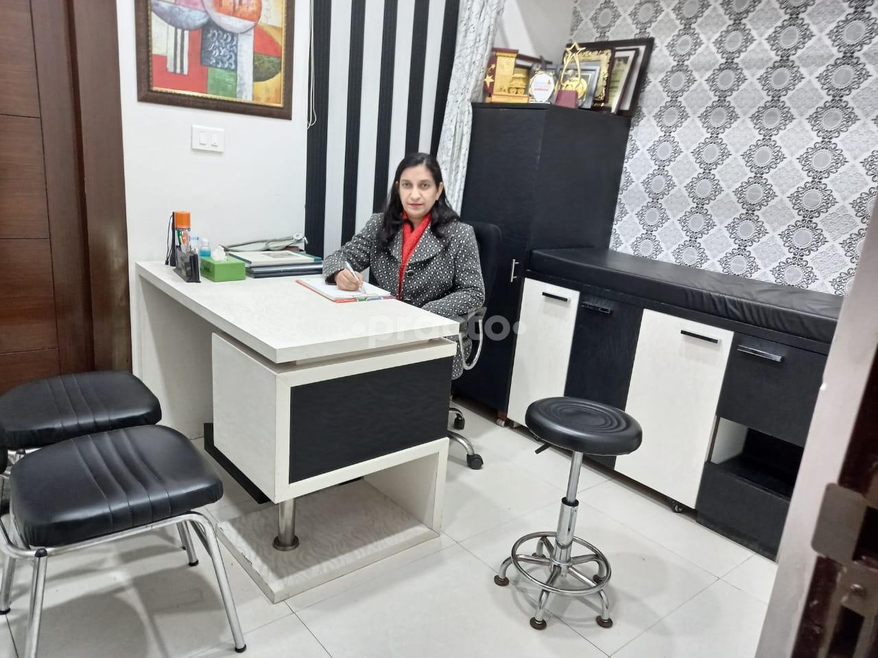 Consultation Room at Govil's Gynae "N" Ortho Clinic Sector 78 Noida