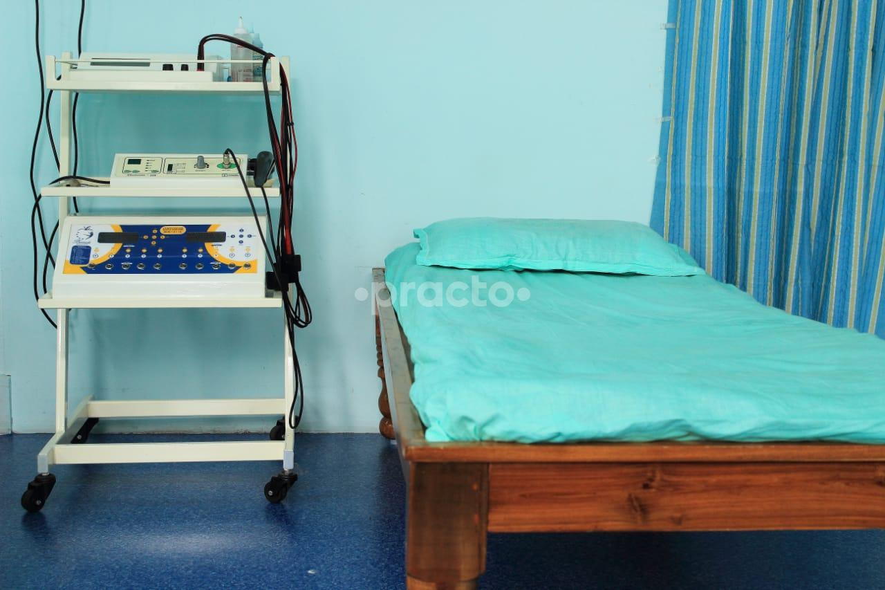 OPD/Ward at Sri Sai Ortho and Neuro Physiotherapy Clinic Mahalakshmi Layout Bangalore