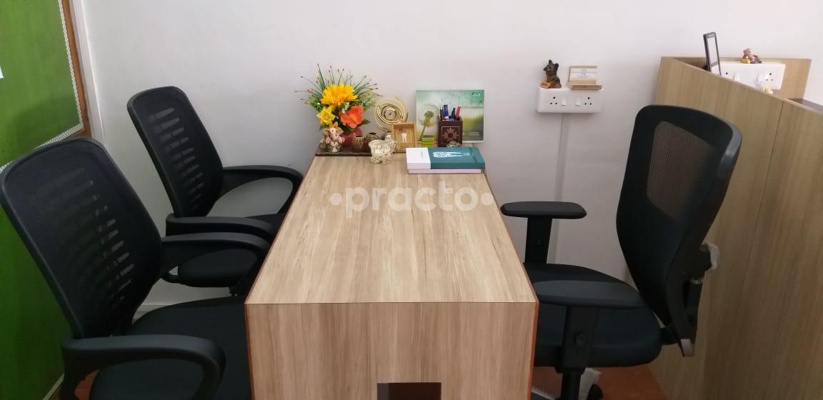 OPD/Ward at Dr Urvashi Shah's Multispeciality Dental Clinic Camp Pune