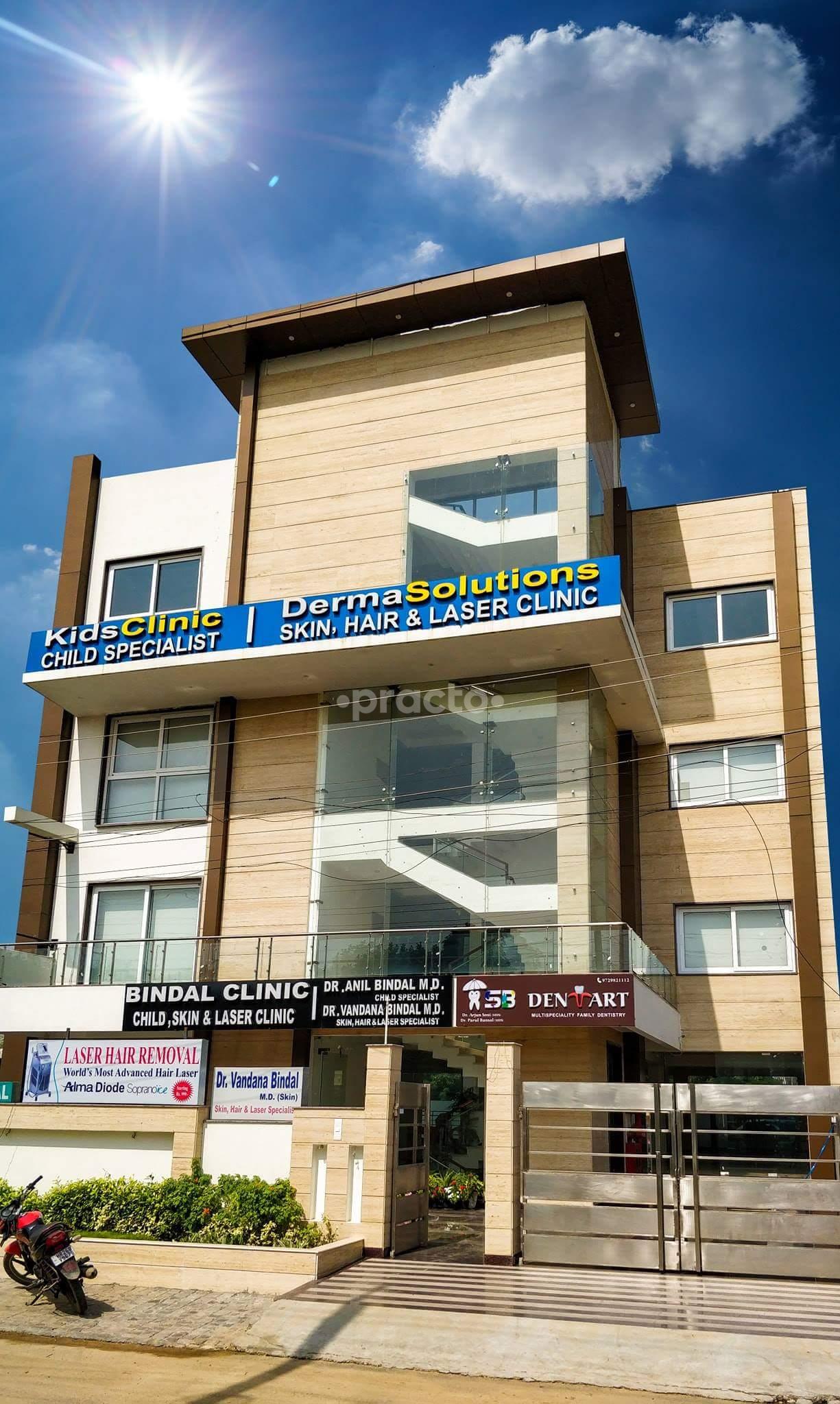 Entrance at SB Dentart Family Dentistry Gurgaon Sector 46 Gurgaon
