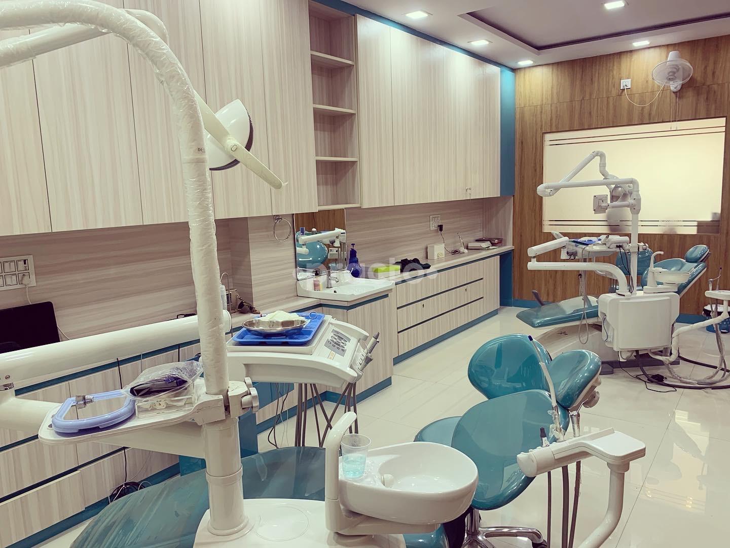 Equipment Area at The Tooth Xperts Rohini Sector 7 Delhi