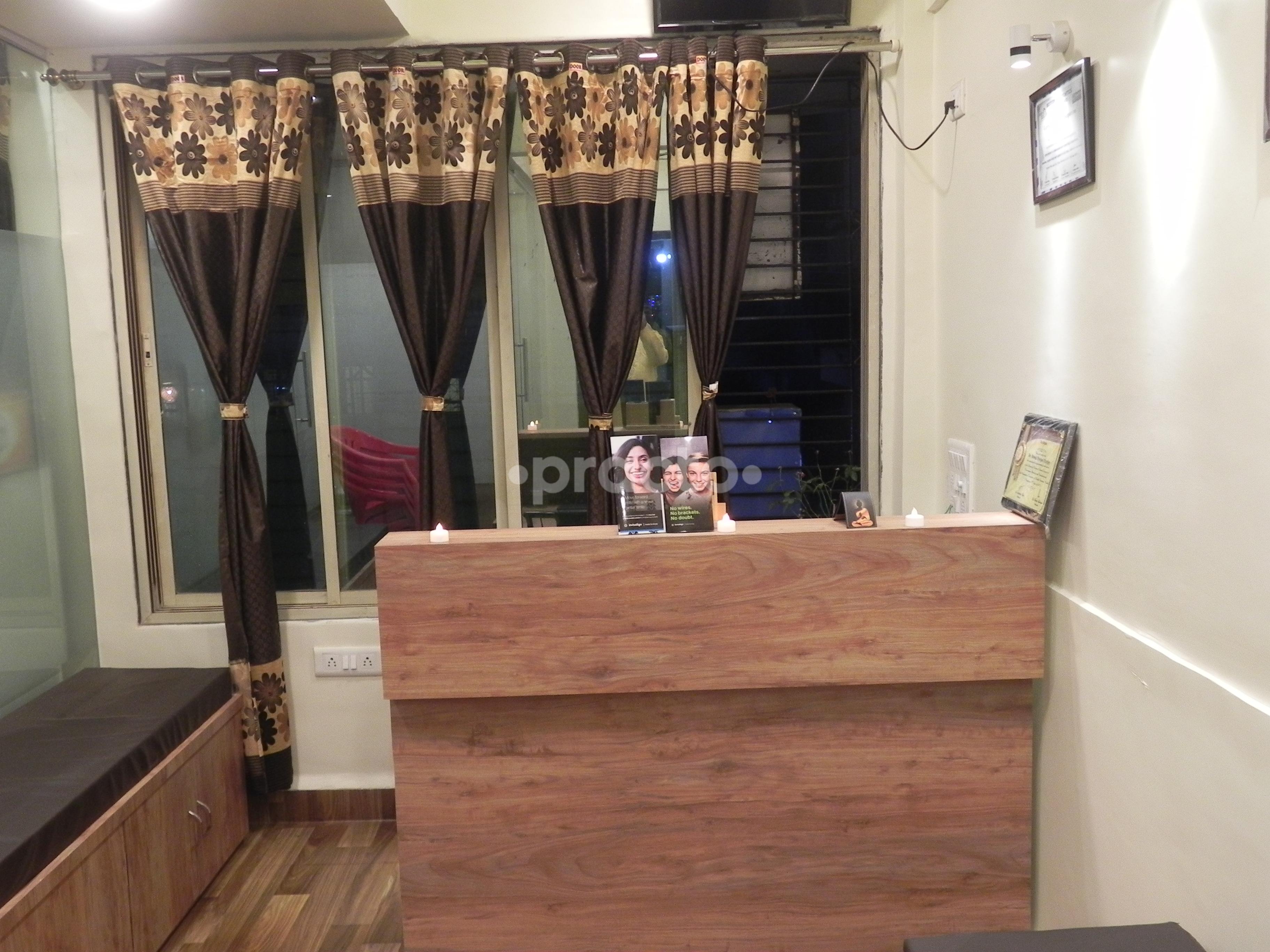 Reception at S K Dental Care - Multi Specialty Dental Clinic Panvel Navi Mumbai