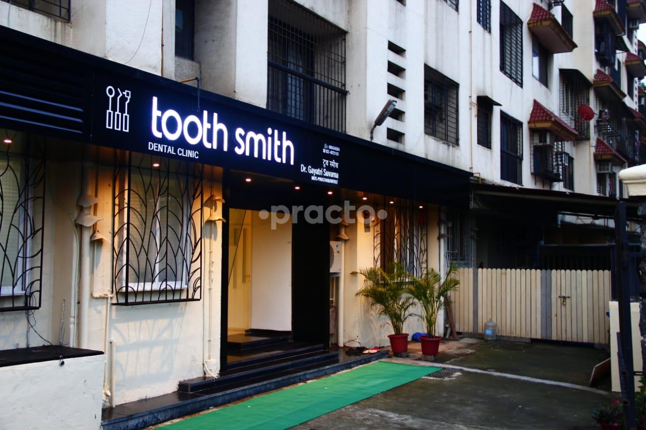 Entrance at Tooth Smith Powai Mumbai
