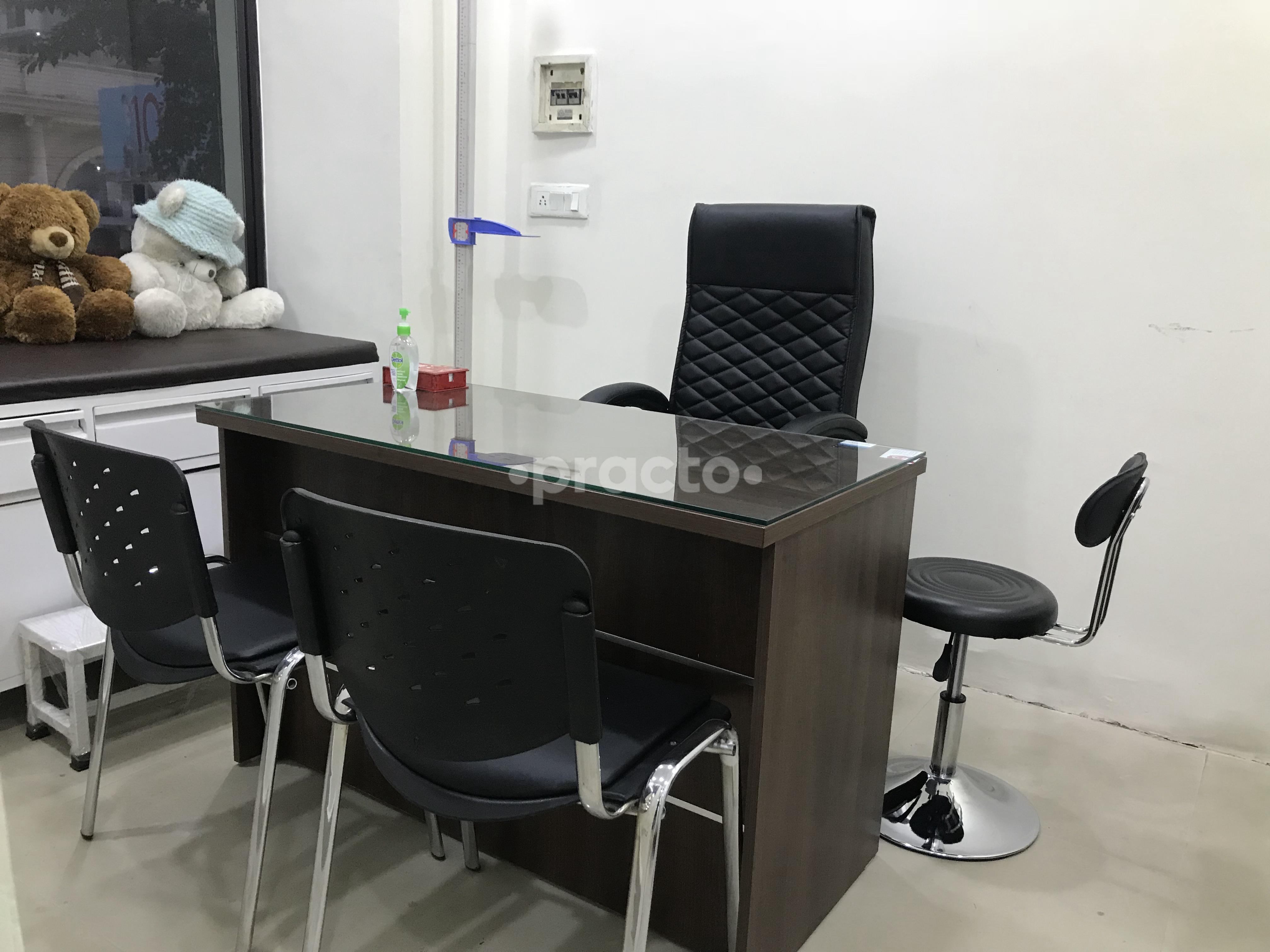 OPD/Ward at Blossoms Kids Clinic Indirapuram Ghaziabad