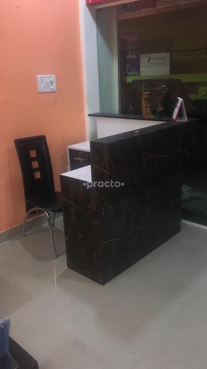 Reception at Tooth Studio JP Nagar 2 Phase Bangalore