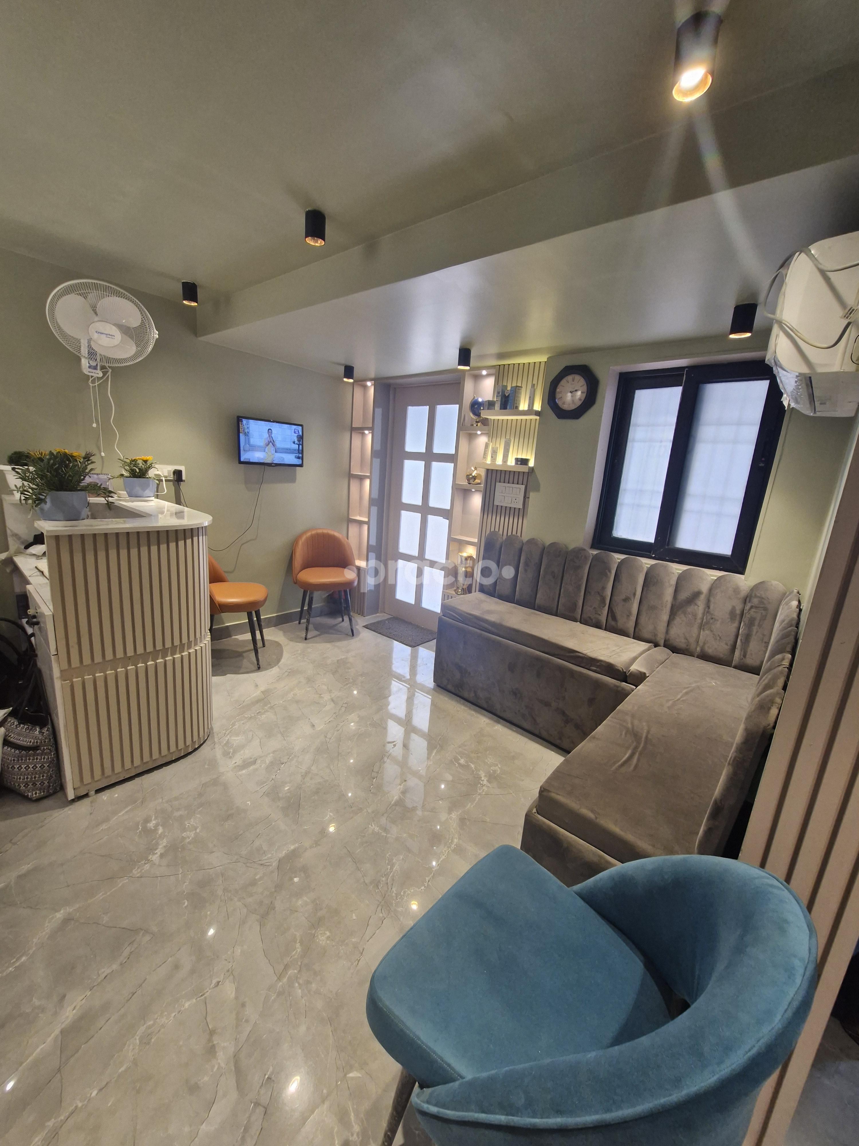 Waiting Area at G Skin & Laser Clinic Dwarka Sector 11 Delhi