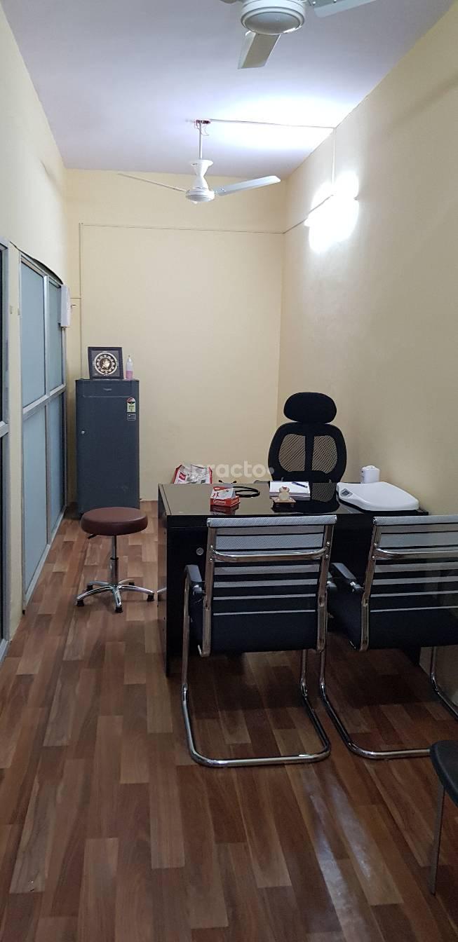 Dr Ayank Tandon Clinic Gomtinagar Lucknow