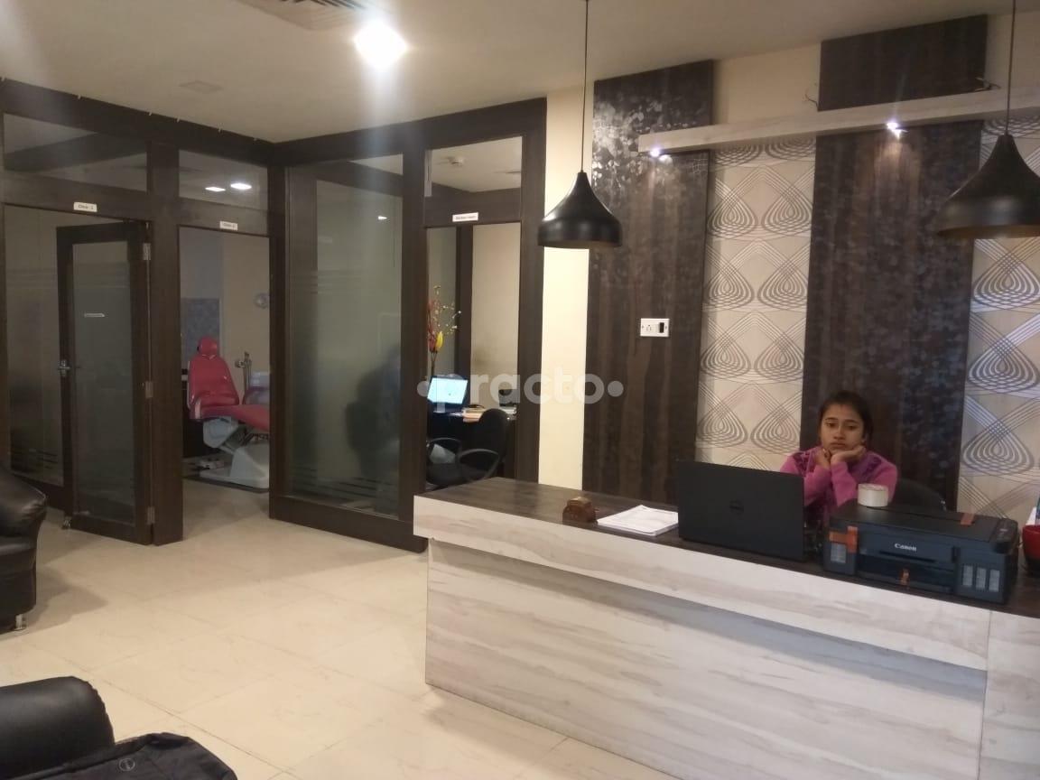 Reception at Dental Earth Multispecialty Clinic And Implant Centre New Town Kolkata