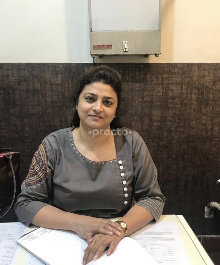 OPD/Ward at Dr Suchetana's Gynaecology Clinic Rash Behari Avenue Kolkata