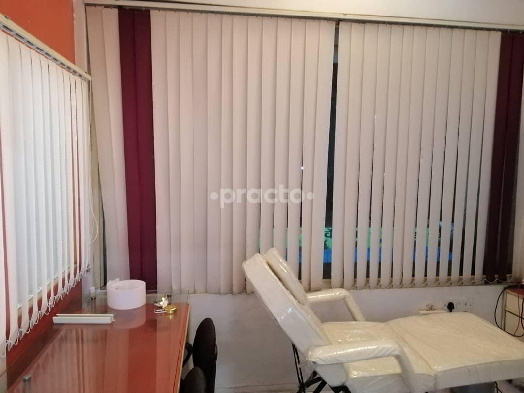 Operation Theatre at Dr Mukherjee's Skin, Hair and Laser Clinic Kalyani Nagar Pune
