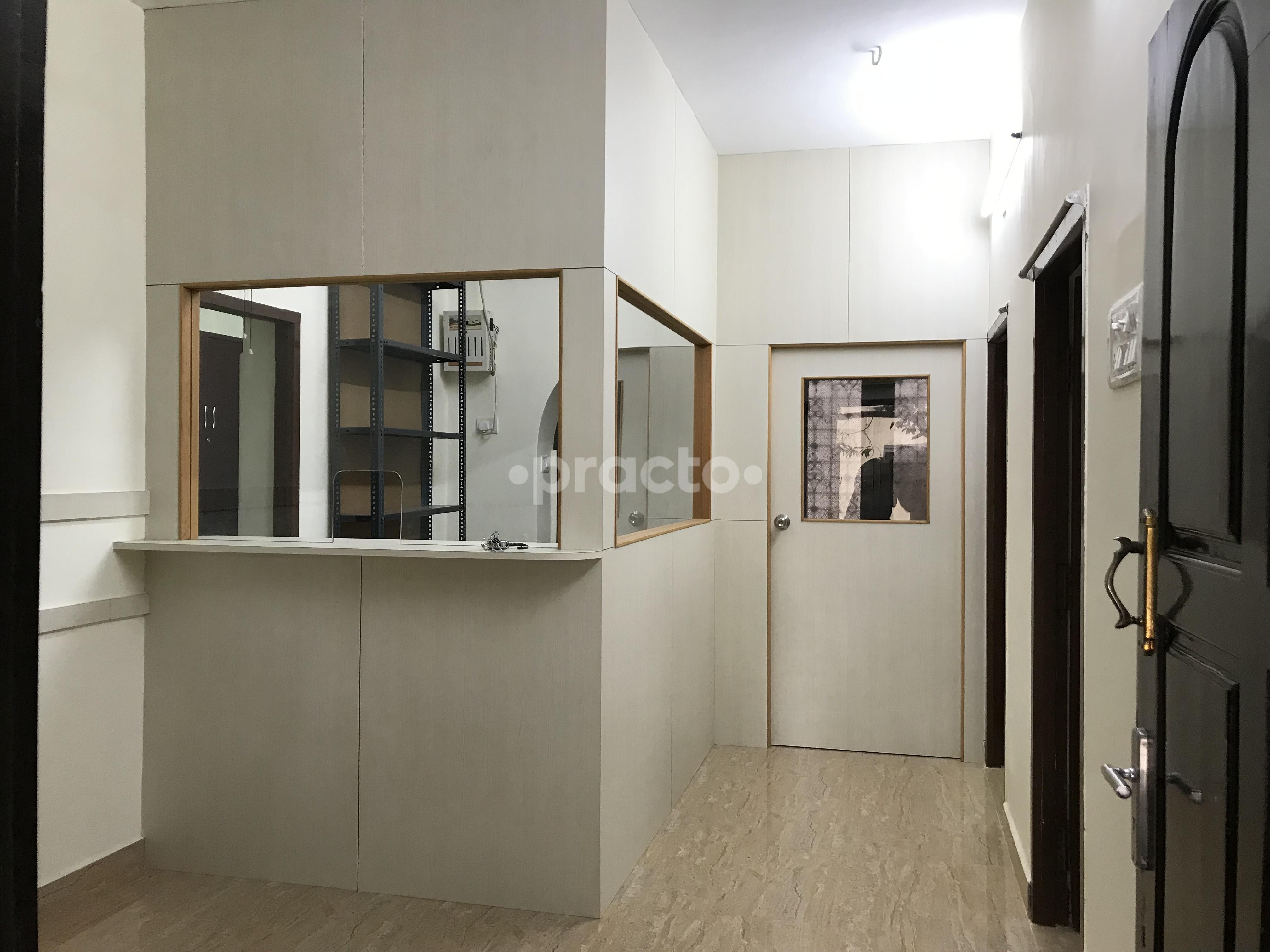 Reception at MG Clinic and Dental Care Aminjikarai Chennai