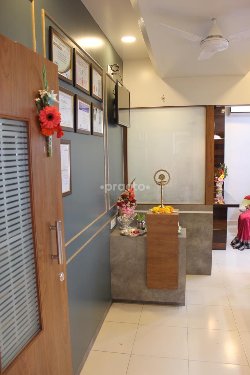 Reception at Ivory Multispeciality Dental Clinic Kothrud Pune