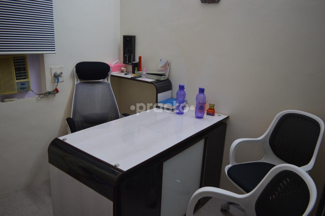 OPD/Ward at Dr Neha'S One Stop 4 Wellness Mulund West Mumbai