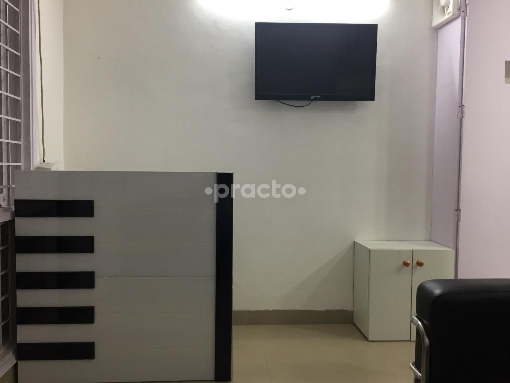Reception at HR Global Dental Gurgaon Sector 57 Gurgaon