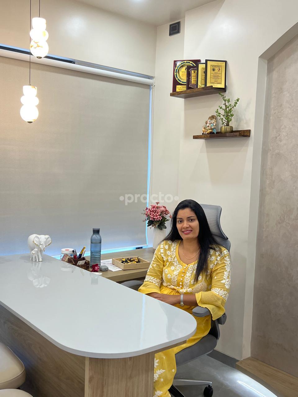 Consultation Room at Silver Cradle Clinic Andheri West Mumbai