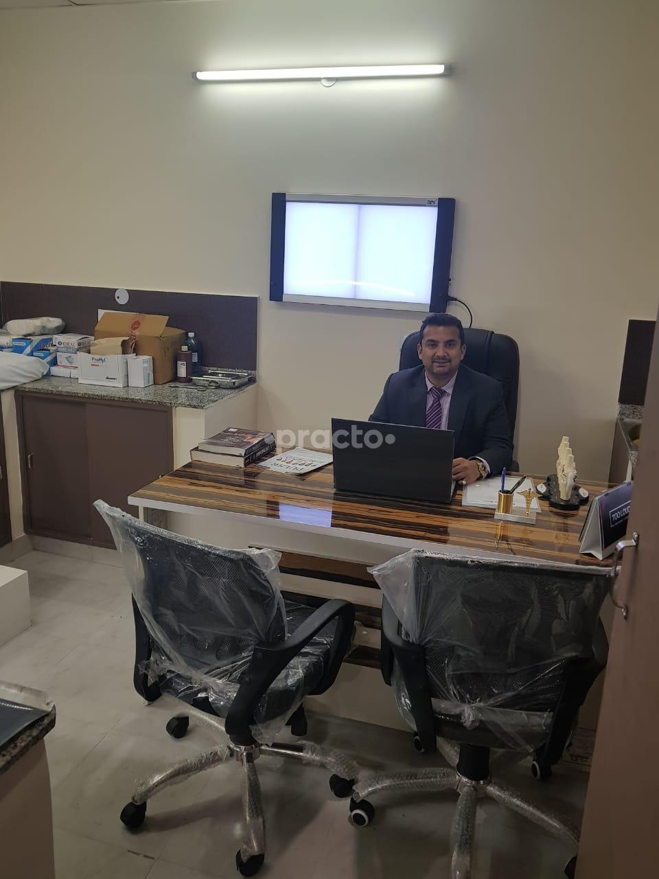 Arthrocare Clinic Sector 104 Noida