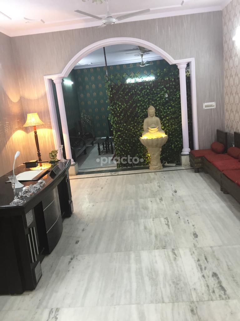 Reception at Apex Hair Transplant and Skin Clinic Sector 48 Noida