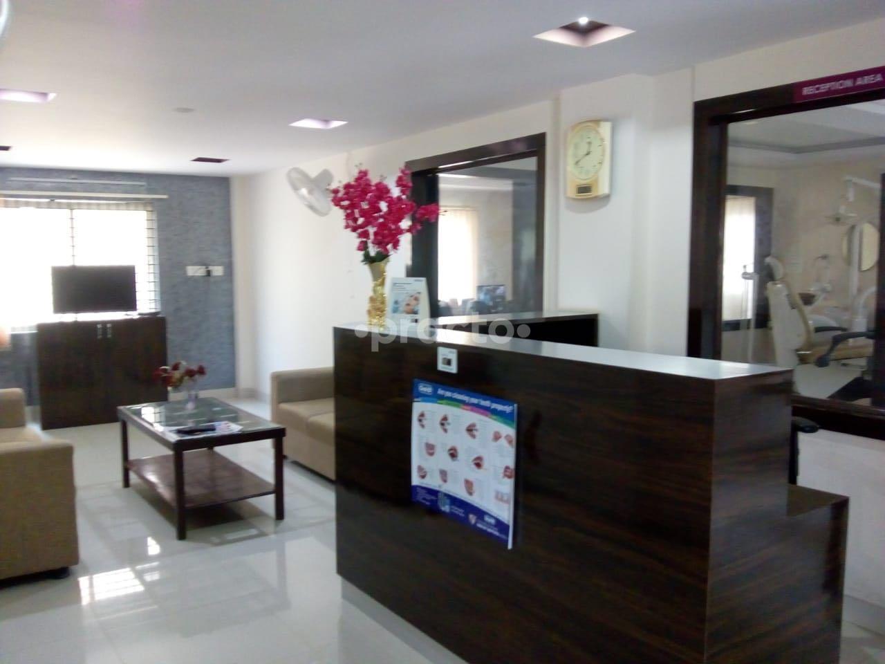 Reception at Dr. Shweta's KDC Dental Care Rajajinagar Bangalore