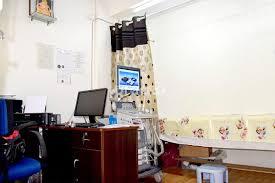 Waiting Area at Dr. Kapoor's Gynecology Clinics Chembur Mumbai